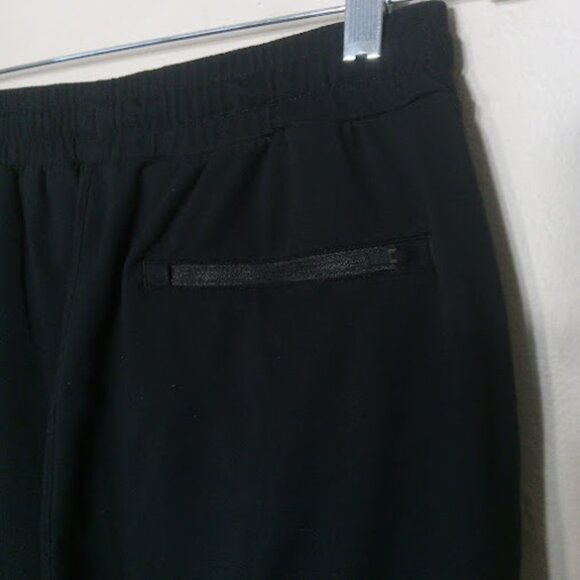 VUORI | Mens Black Ponto Performance Shorts 7.5 Inseam Soft Dreamknit Athletic M - Picture 4 of 8